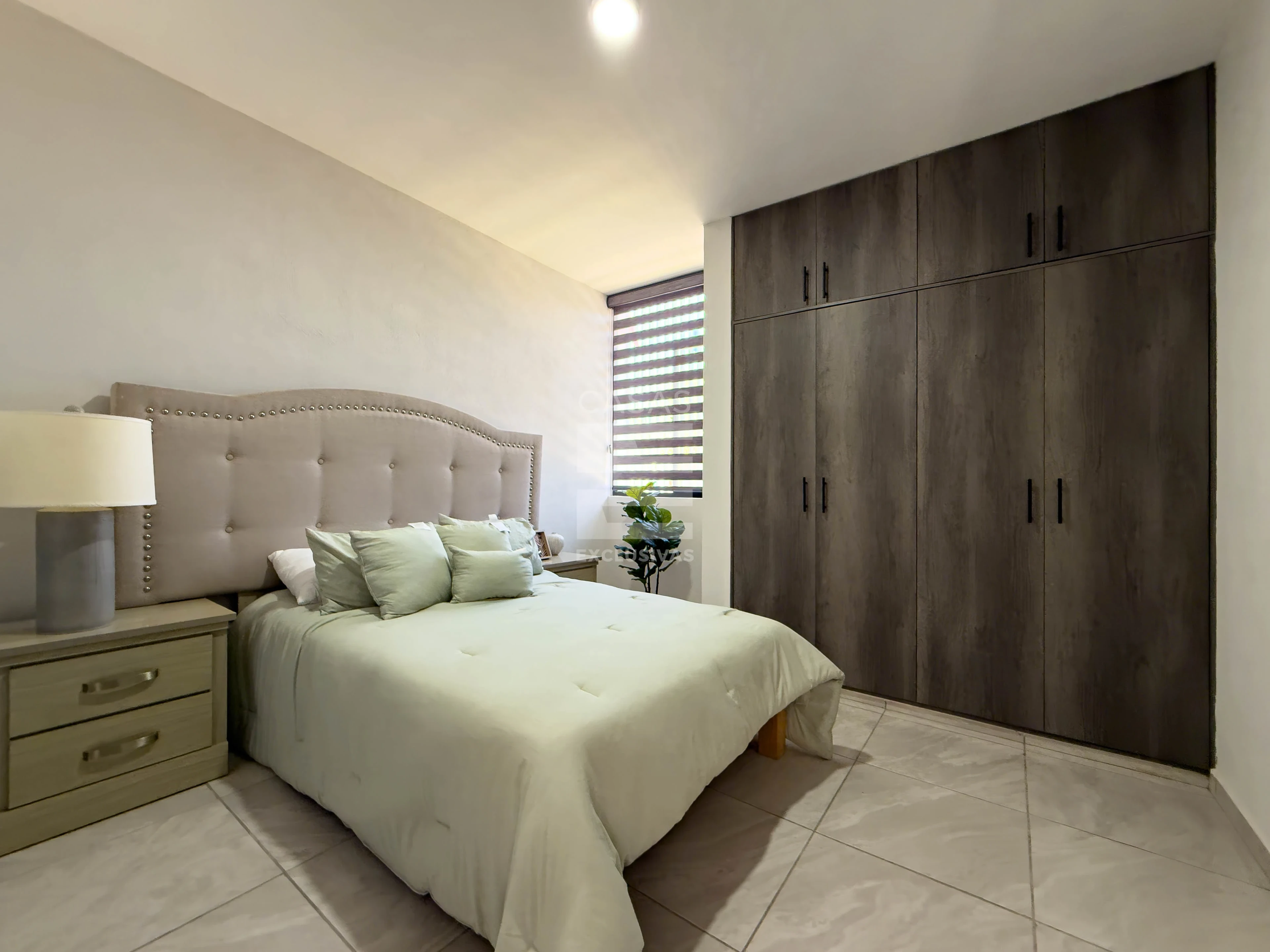 Casa en venta en VdeA con excelente ubicación, a una cuadra de avenida J. Merced Cabrera 7