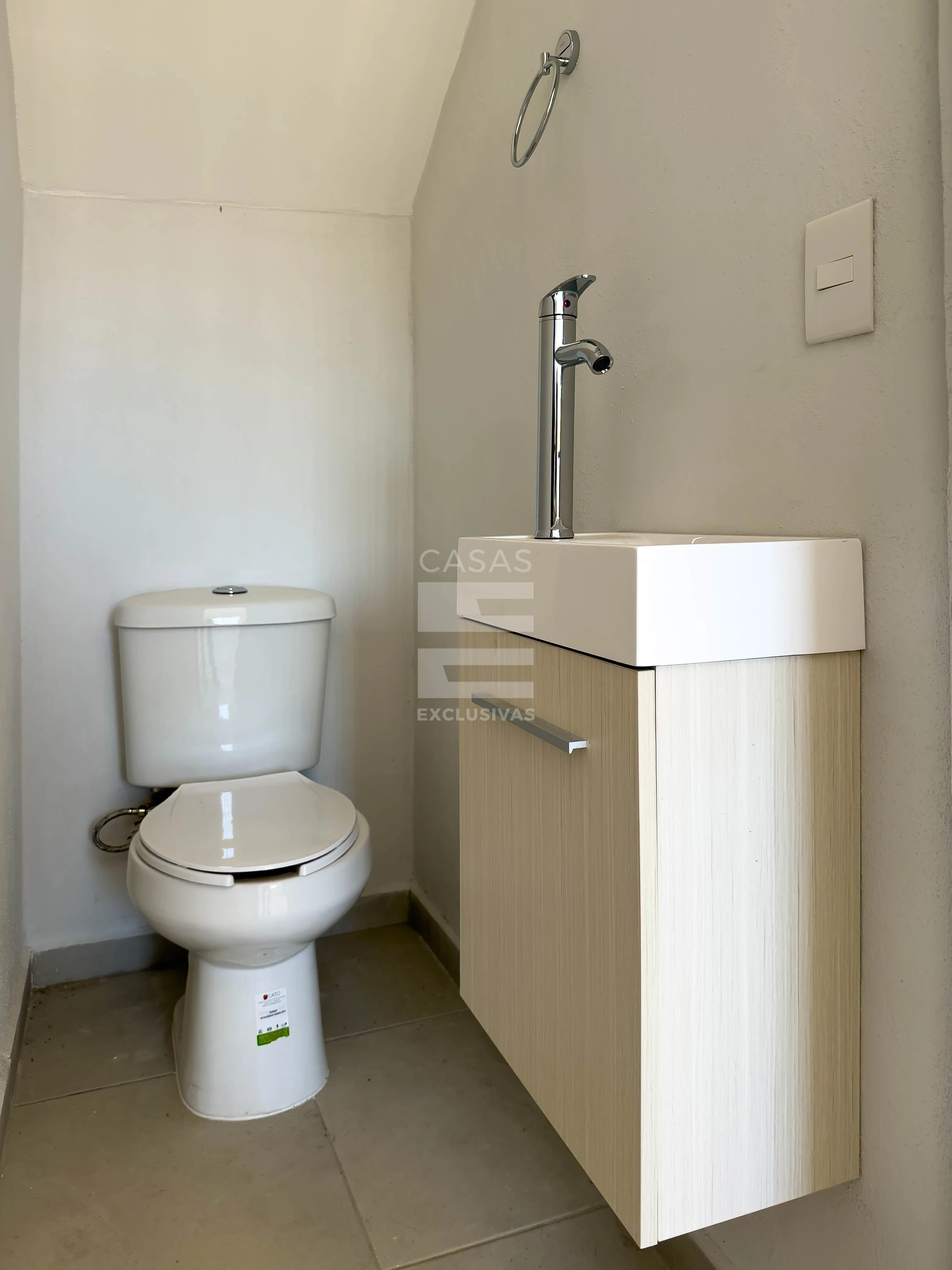 Casa en venta en esquina en Villa de Álvarez, Colima con terreno excedente 4