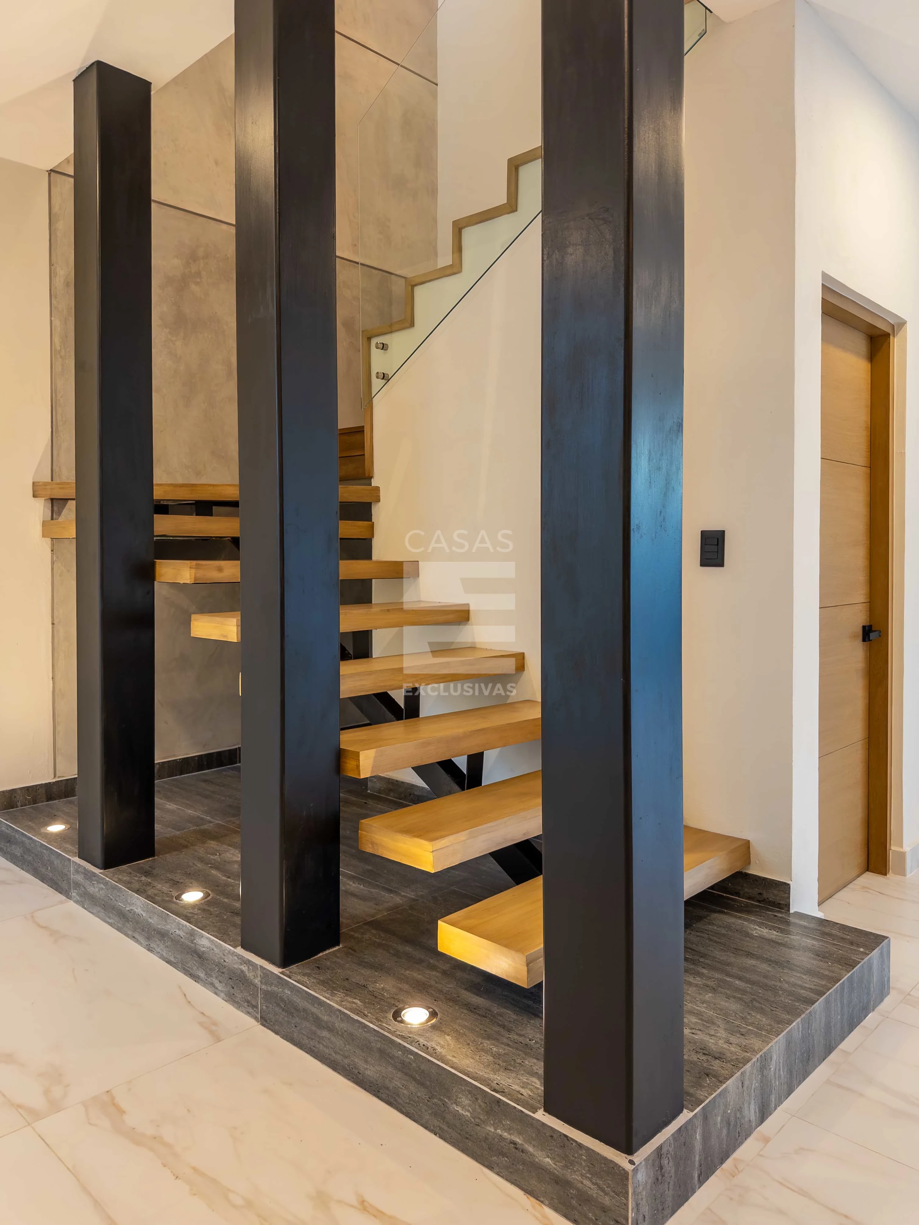 Casa en venta en Zona Norte de Colima dentro de Coto Privado 10