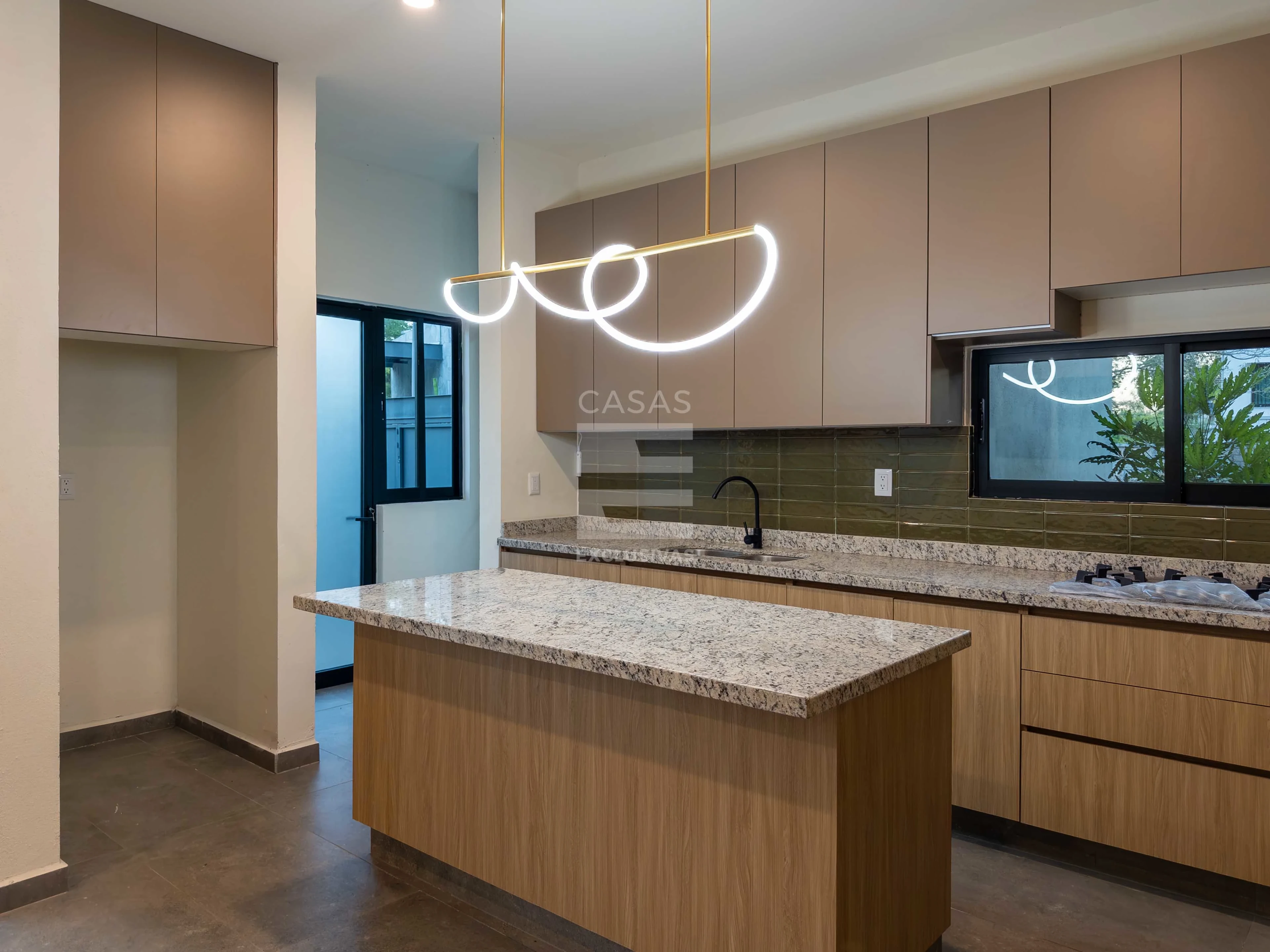 Casa en venta dentro de El Pedregal Residences al norte de Colima 7