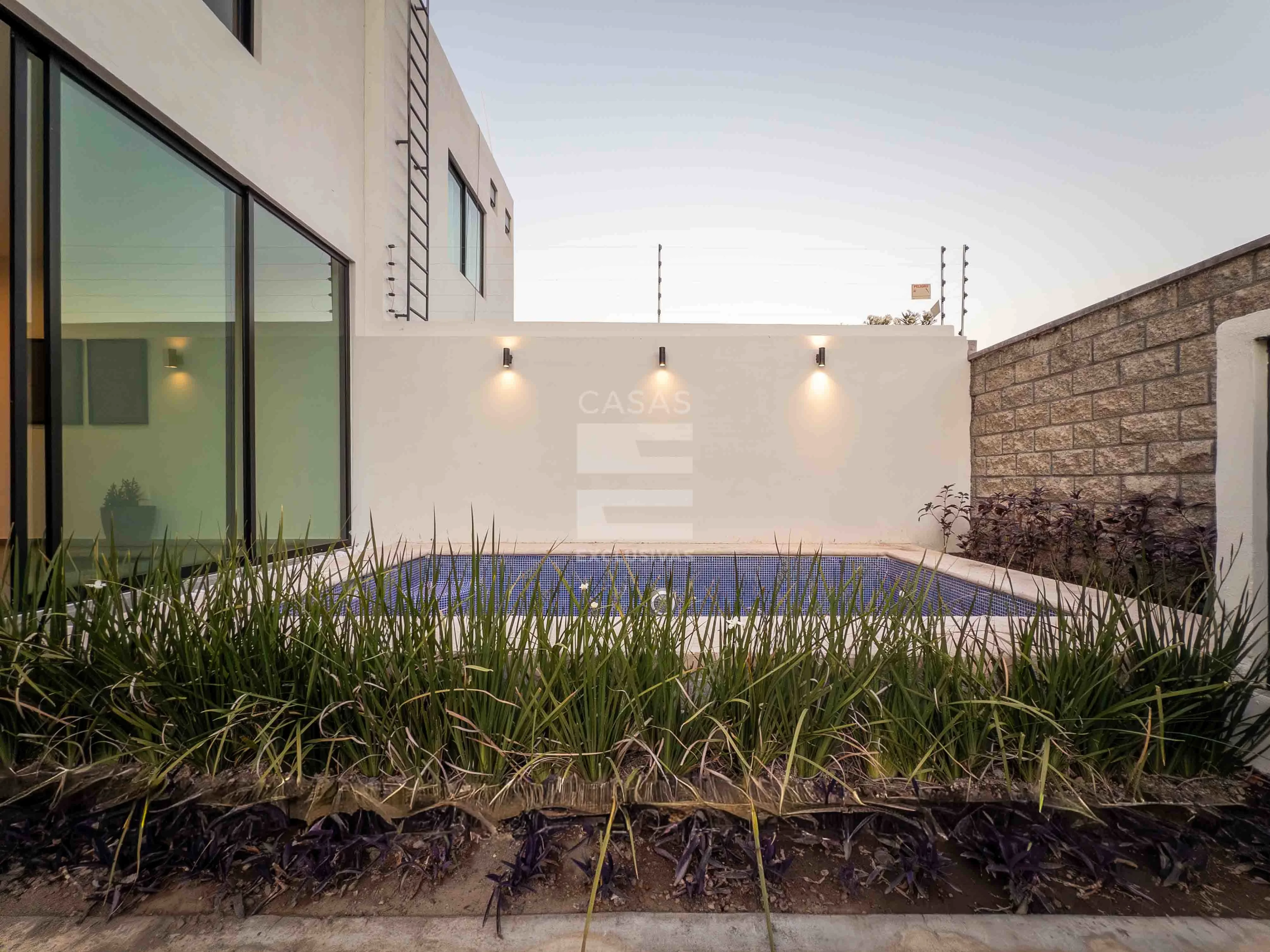 Casa en venta dentro de El Pedregal Residences al norte de Colima 12