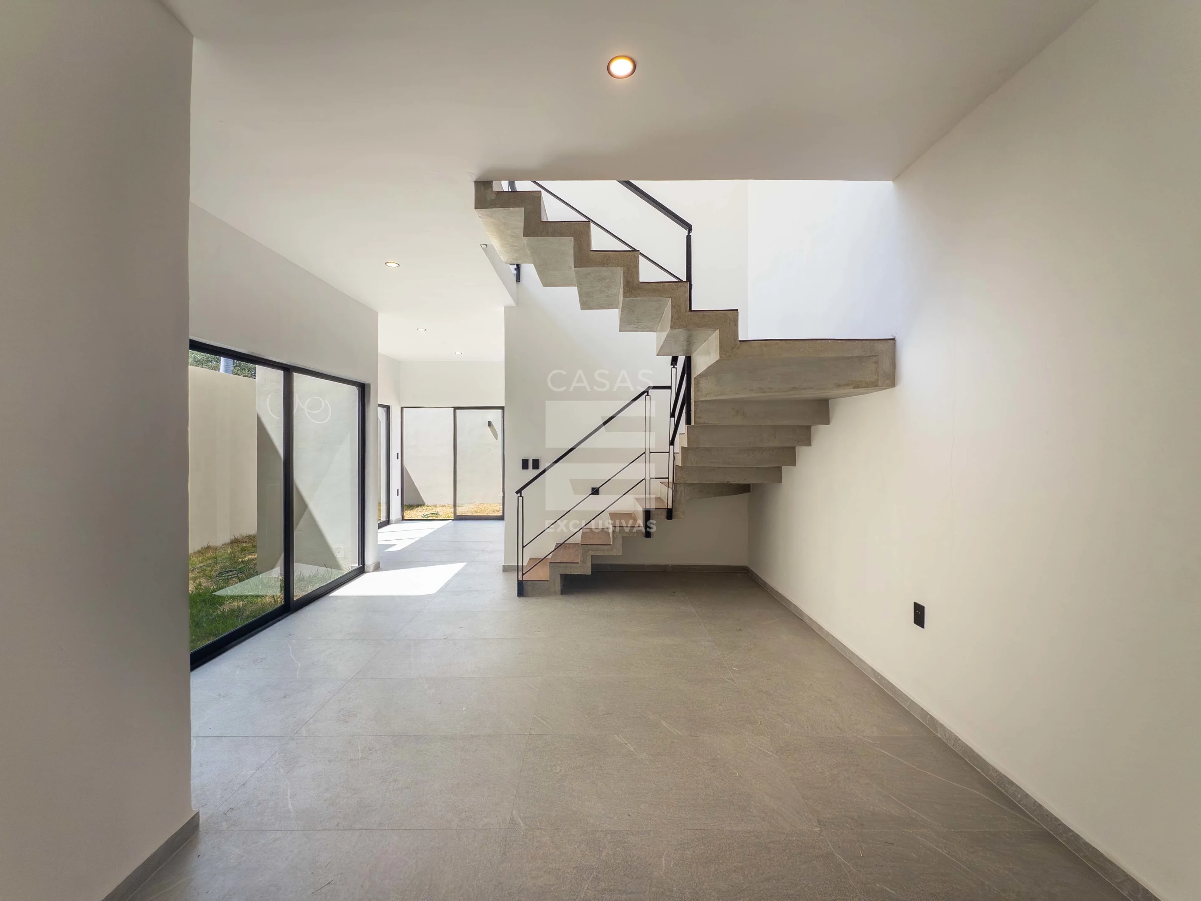 Casa en venta en coto privado al norte de la Ciudad de Colima 2