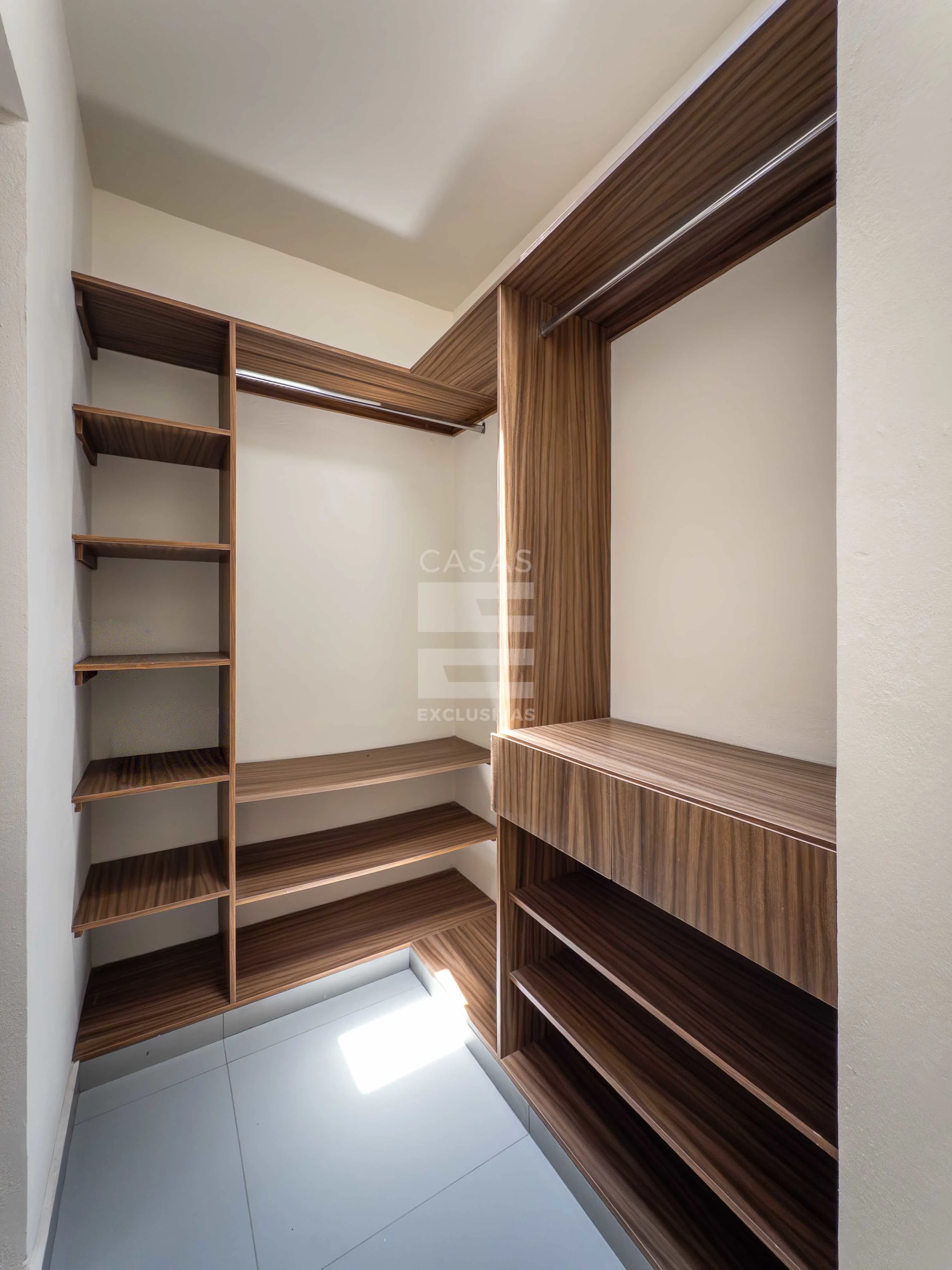 Casa en venta al norte de Colima subiendo por Ignacio de Sandoval 12