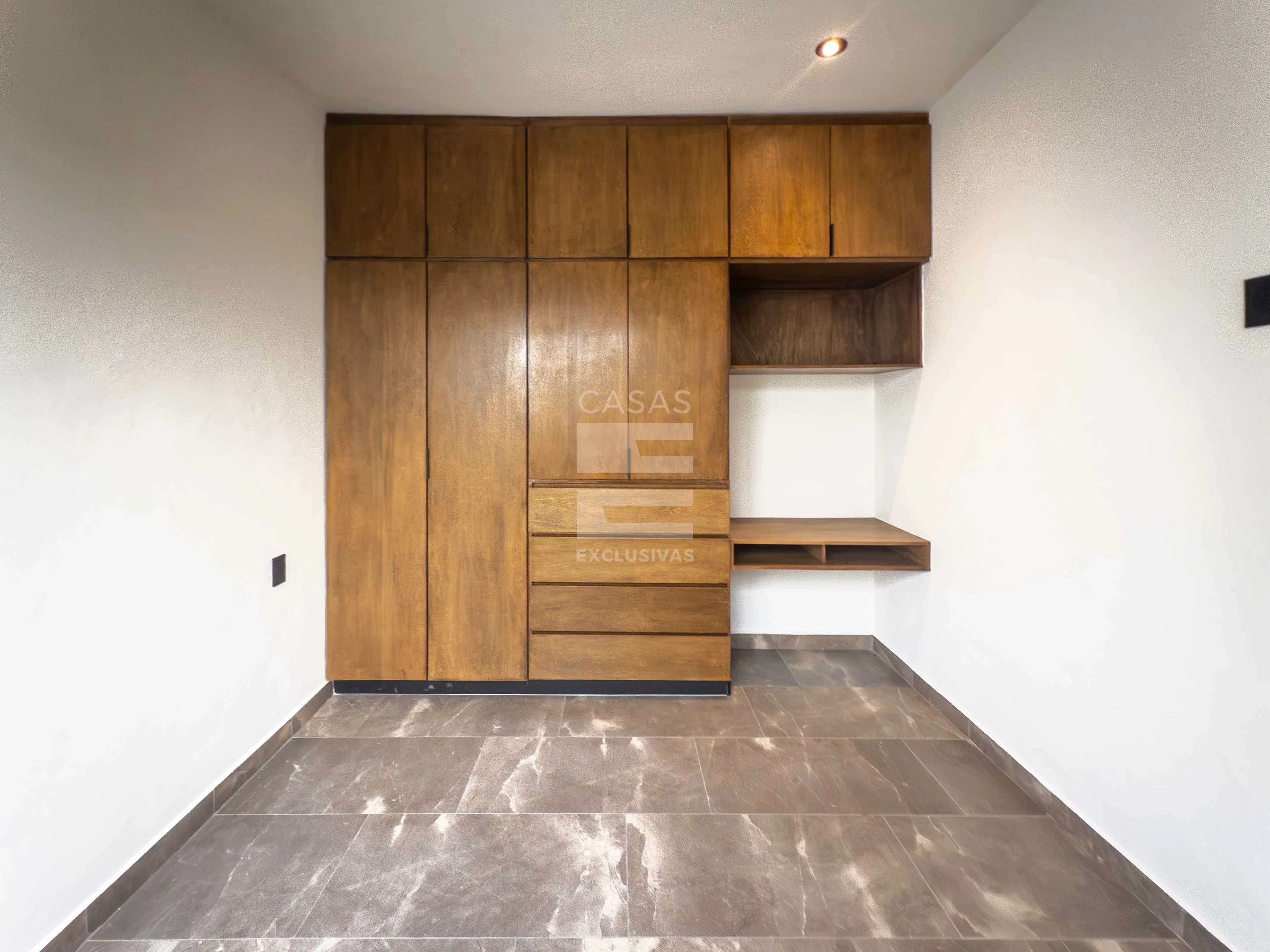 Bellísima casa de un piso en venta al norte de Colima con acabados de alto lujo 14