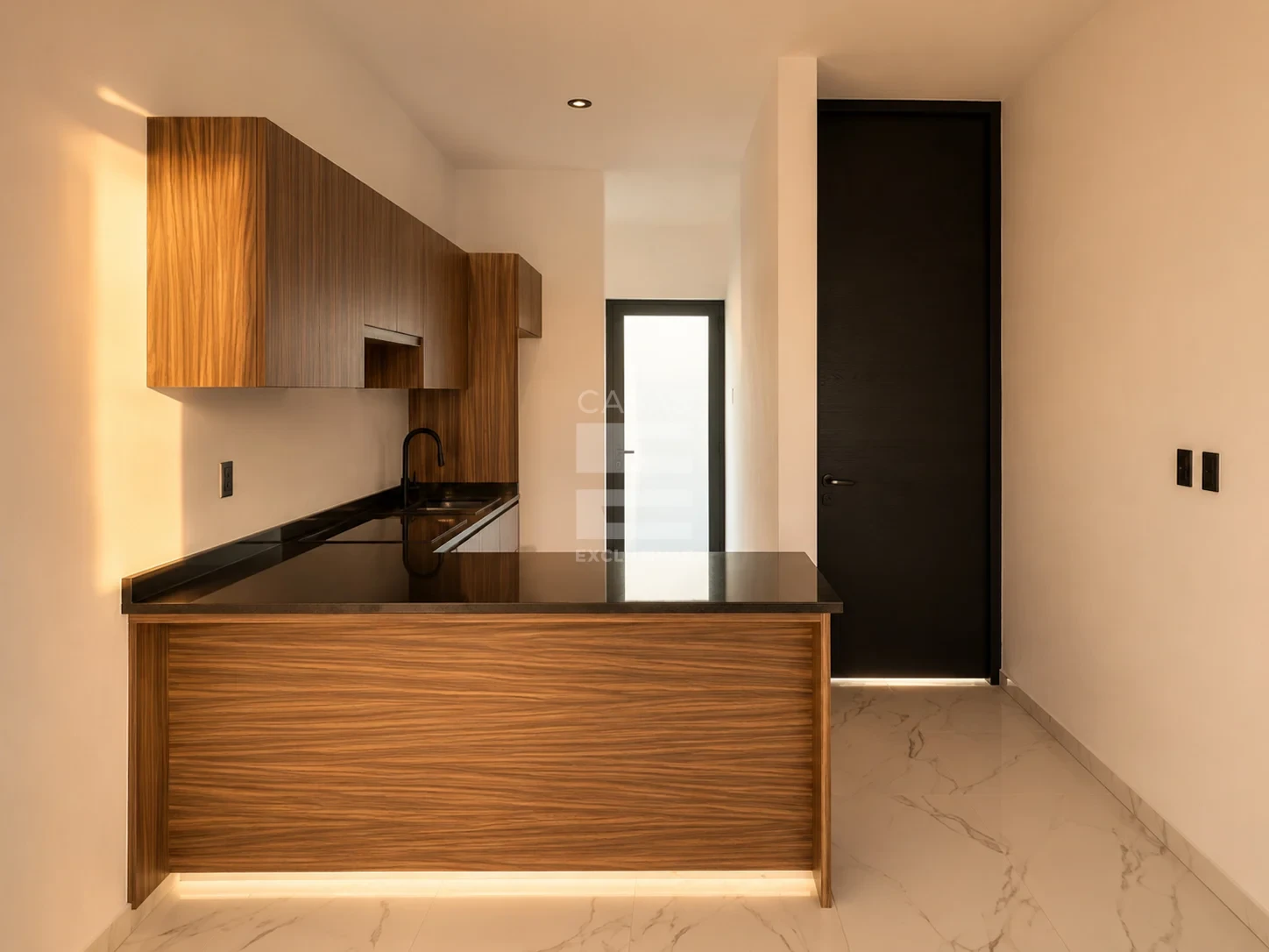 Casa en venta en Punto Rioja Colima con 3 recámaras y jardines interiores 4