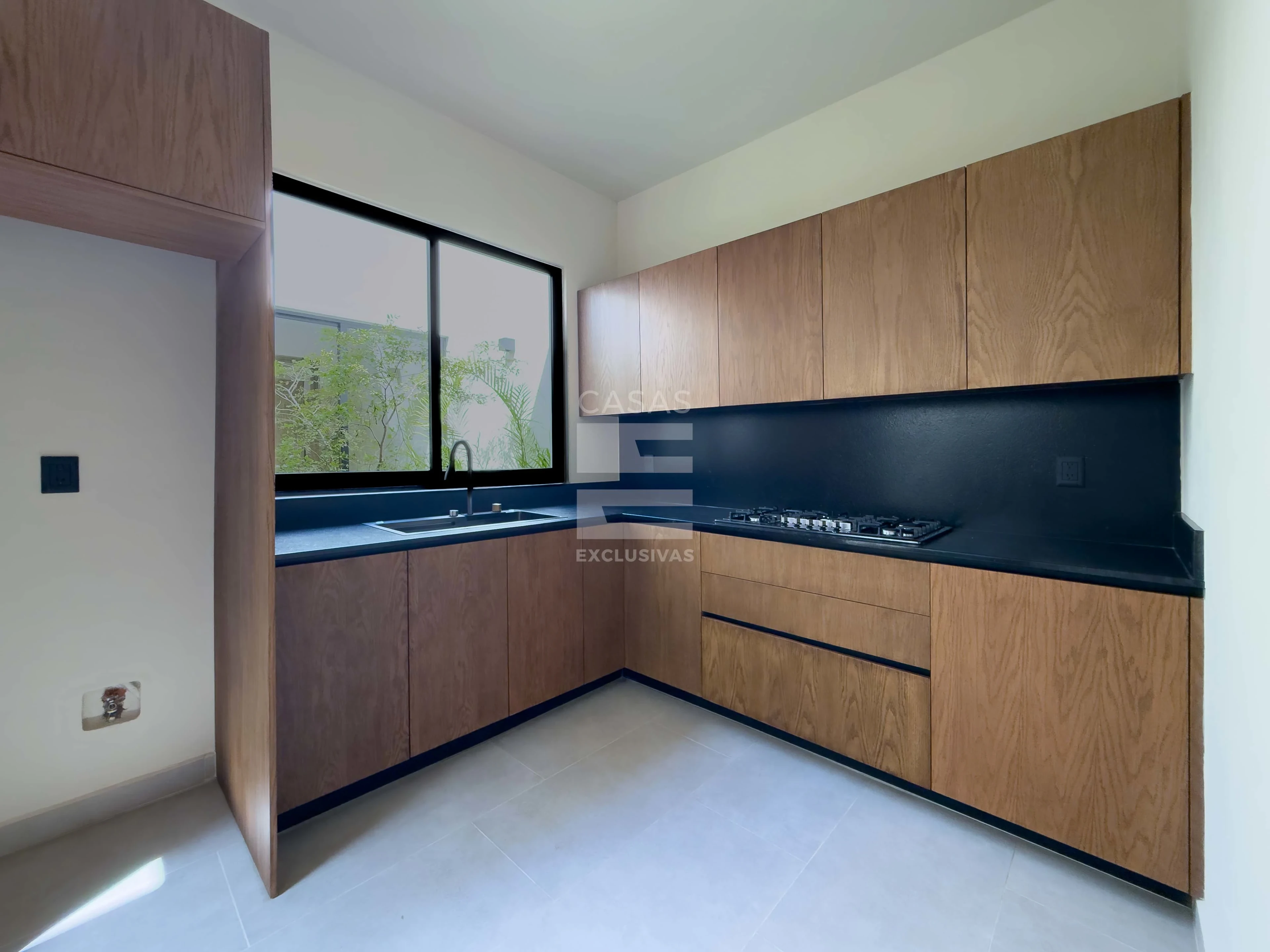 Casa en venta en Punto Rioja Colima con 2 recámaras y jardines interiores 6