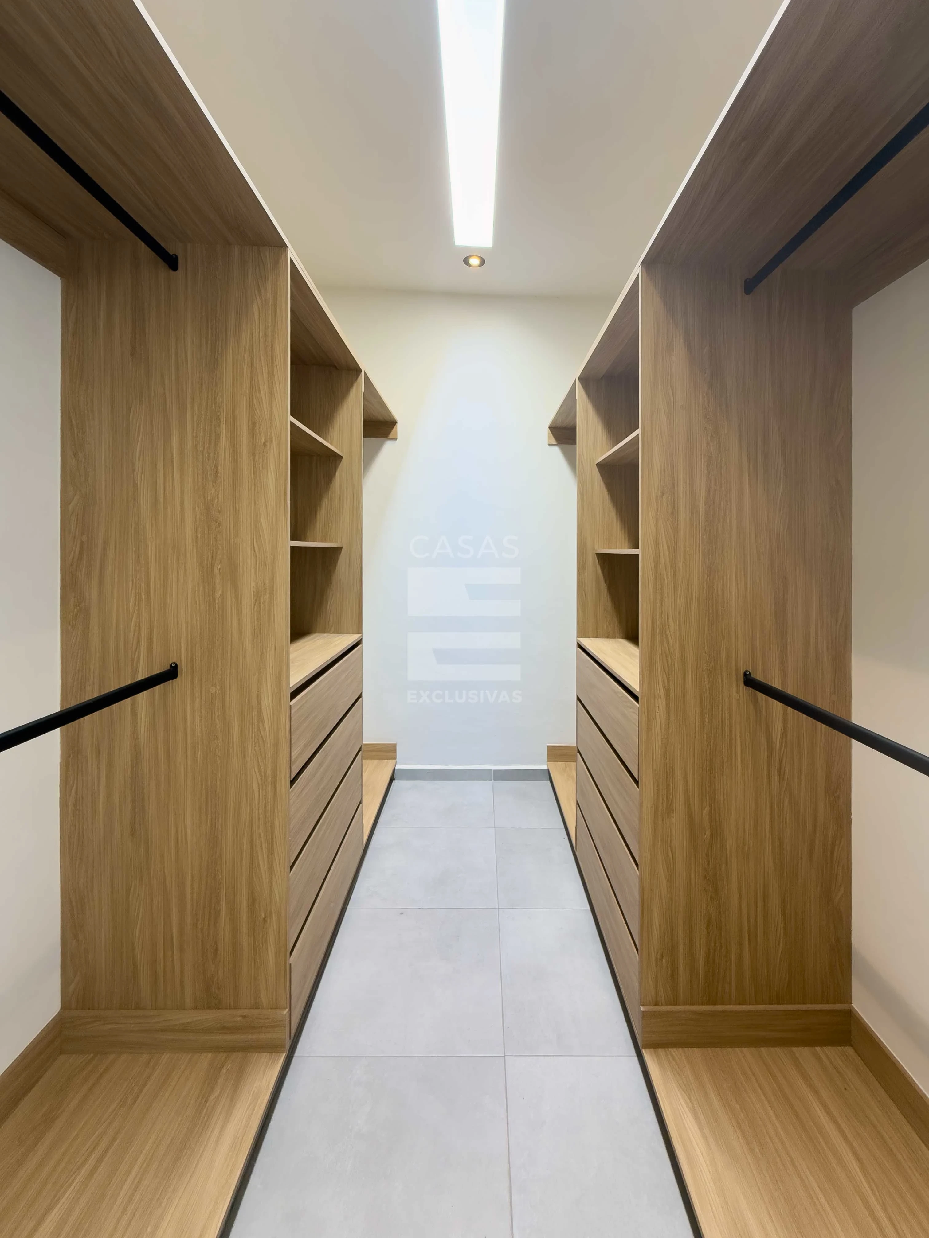 Preciosa casa en venta en Colima a sólo minutos de la salida a Guadalajara 13