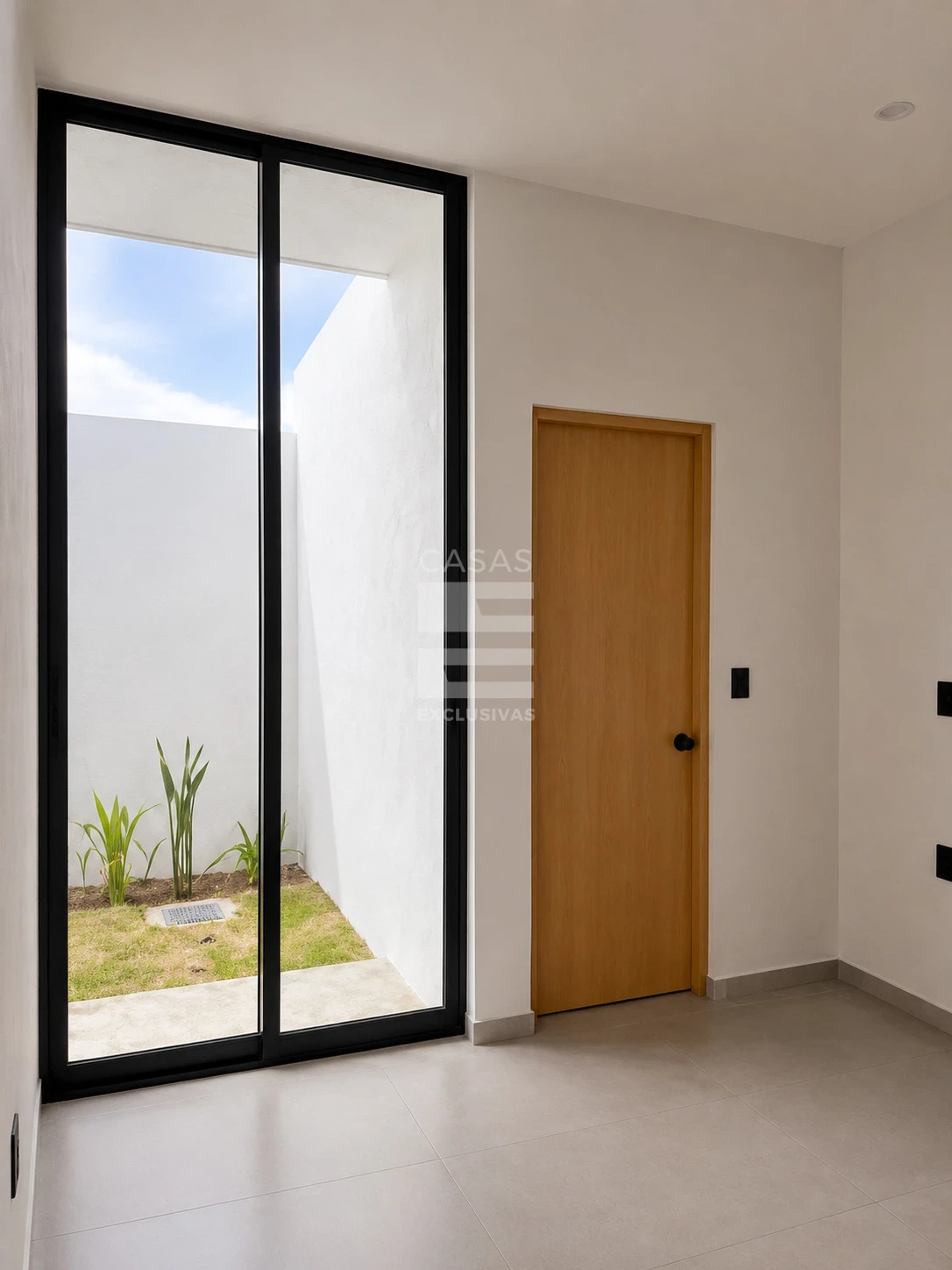Casa en venta en Bielva Residencial Colima de una planta con 2 recámaras y jardín amplio 6