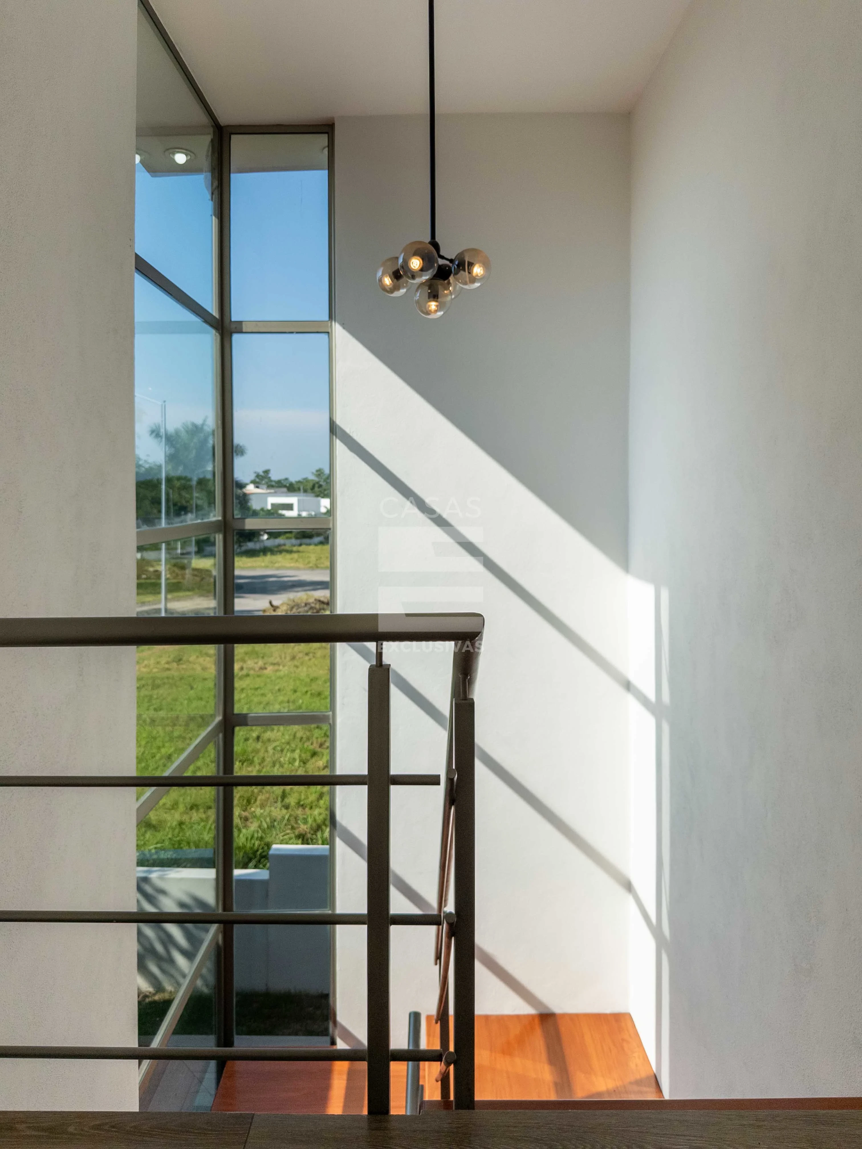 Casa en venta de oportunidad en Altozano Colima Residencia con amplio terreno 13